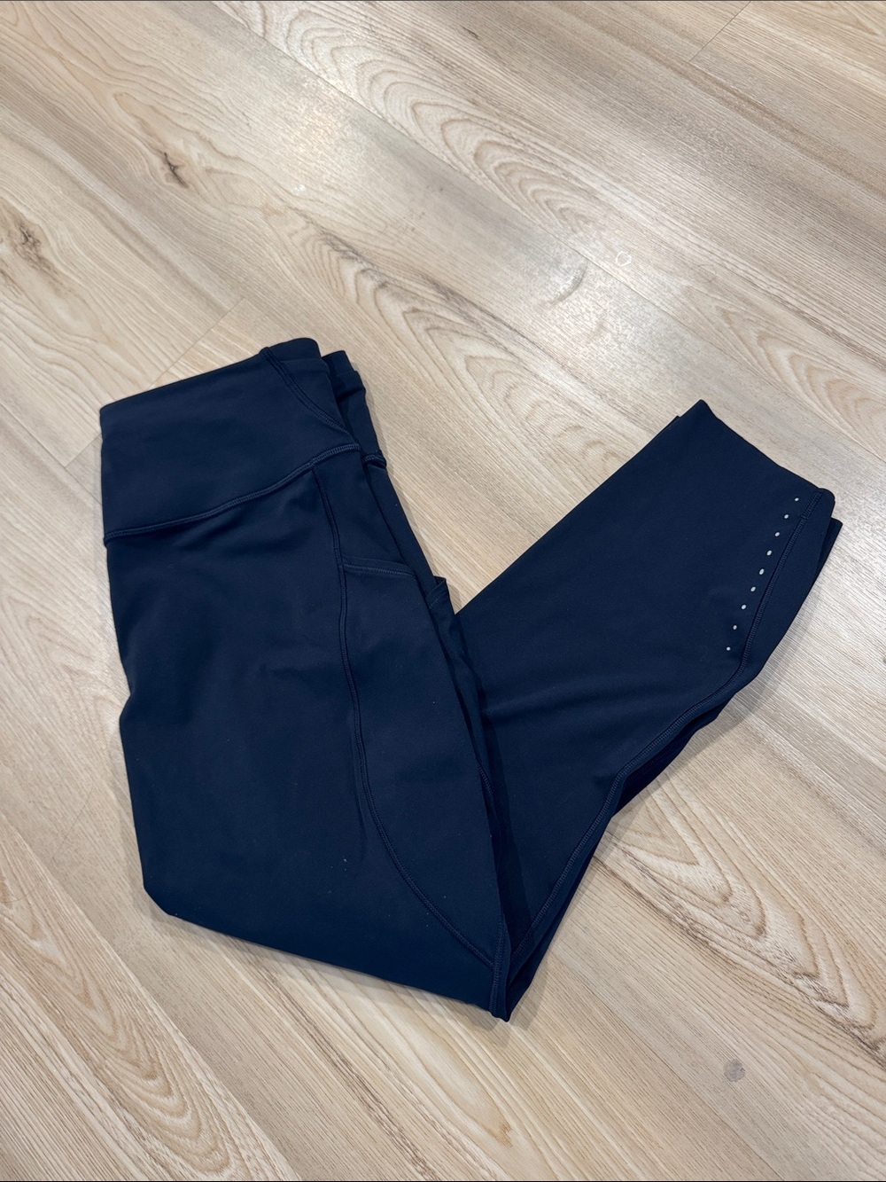 Like NEW Lululemon Fast and Free 23” Tight